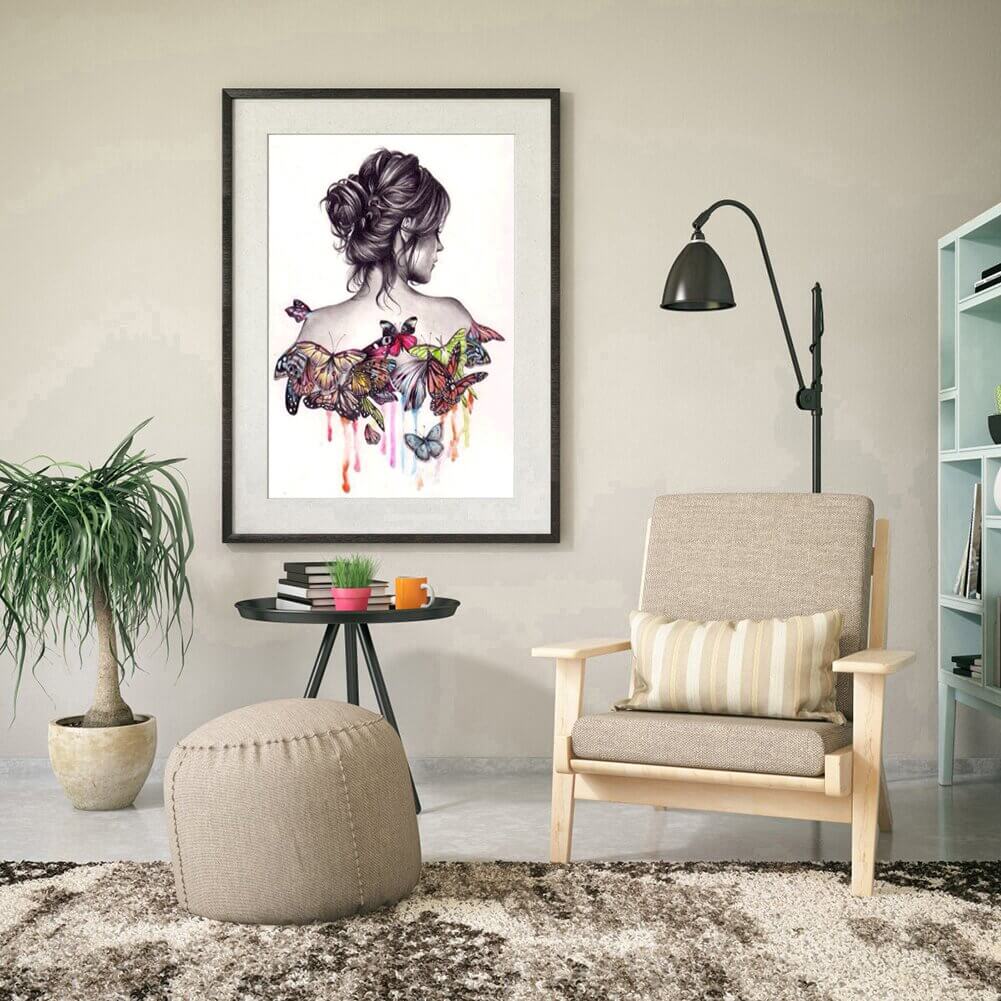 Vrouw met vlinders v.a. 50x70cm