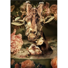 Foto laden in Gallery viewer, Badende giraffe