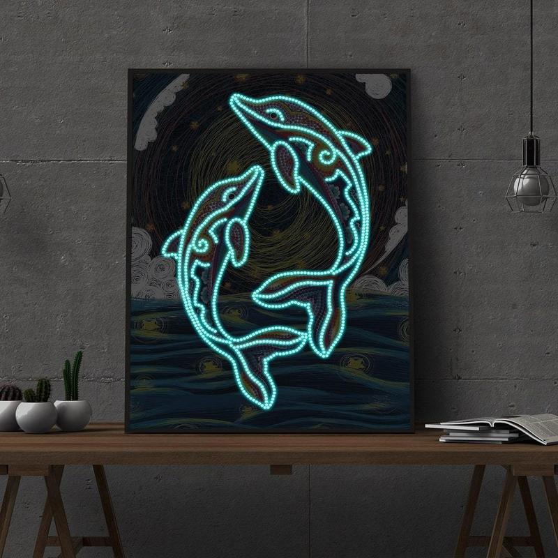 Dolfijnen | Glow in the dark 30x40cm Diamond painting | Eigen foto | Dieren | Kopen | Dikke dames | Action | Nederland | Steentjes | Diamant | De Diamond Painter