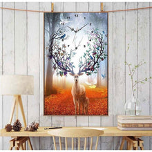 Foto laden in Gallery viewer, Hert v.a. 50x80cm Diamond painting | Eigen foto | Dieren | Kopen | Dikke dames | Action | Nederland | Steentjes | Diamant | De Diamond Painter