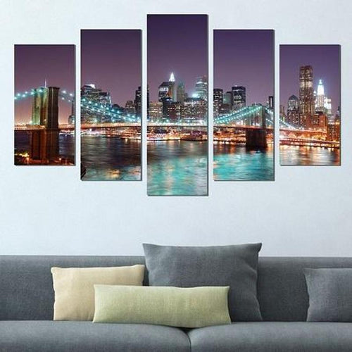 Skyline bij nacht | 5 luiken Diamond painting | Eigen foto | Dieren | Kopen | Dikke dames | Action | Nederland | Steentjes | Diamant | De Diamond Painter